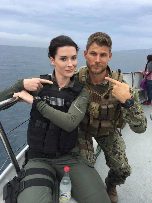 600x800 > The Last Ship Wallpapers