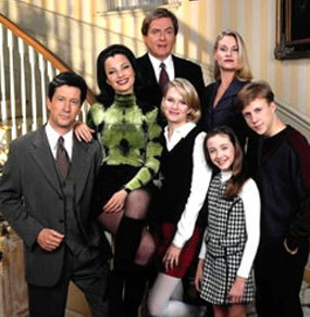 285x292 > The Nanny Wallpapers