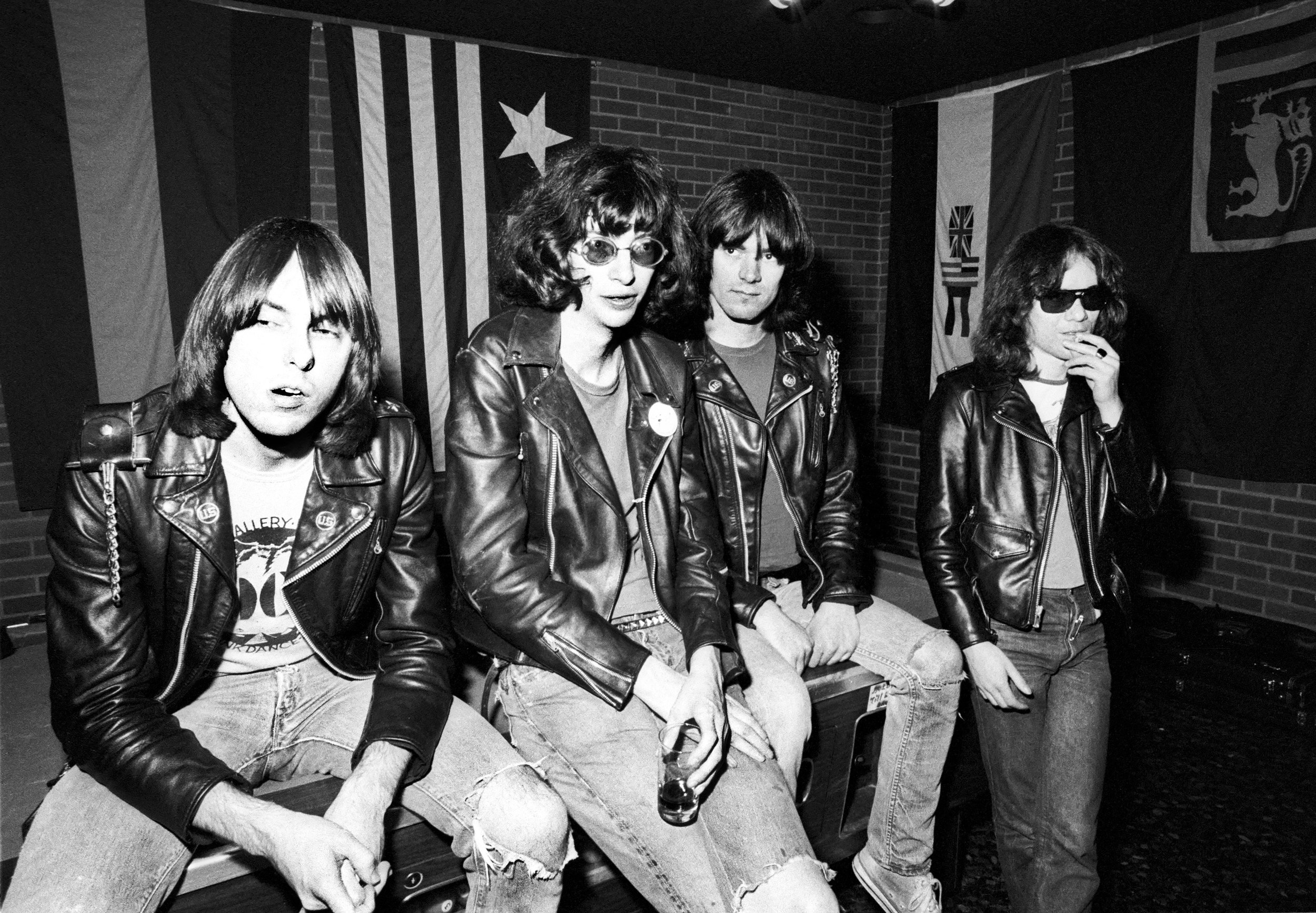 The Ramones Backgrounds, Compatible - PC, Mobile, Gadgets| 2500x1735 px