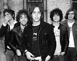 Images of The Strokes | 250x200