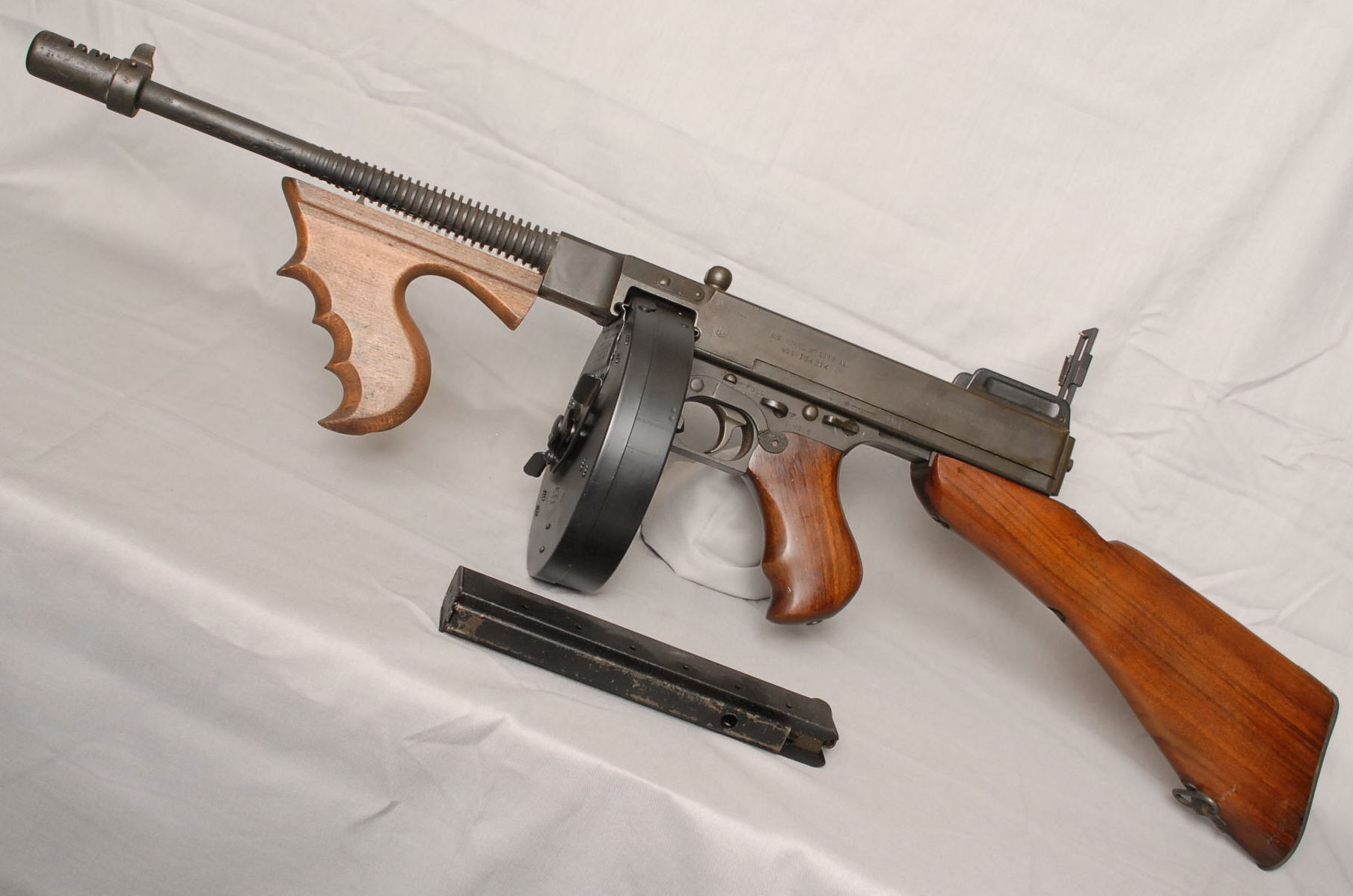 Thompson Submachine Gun #28