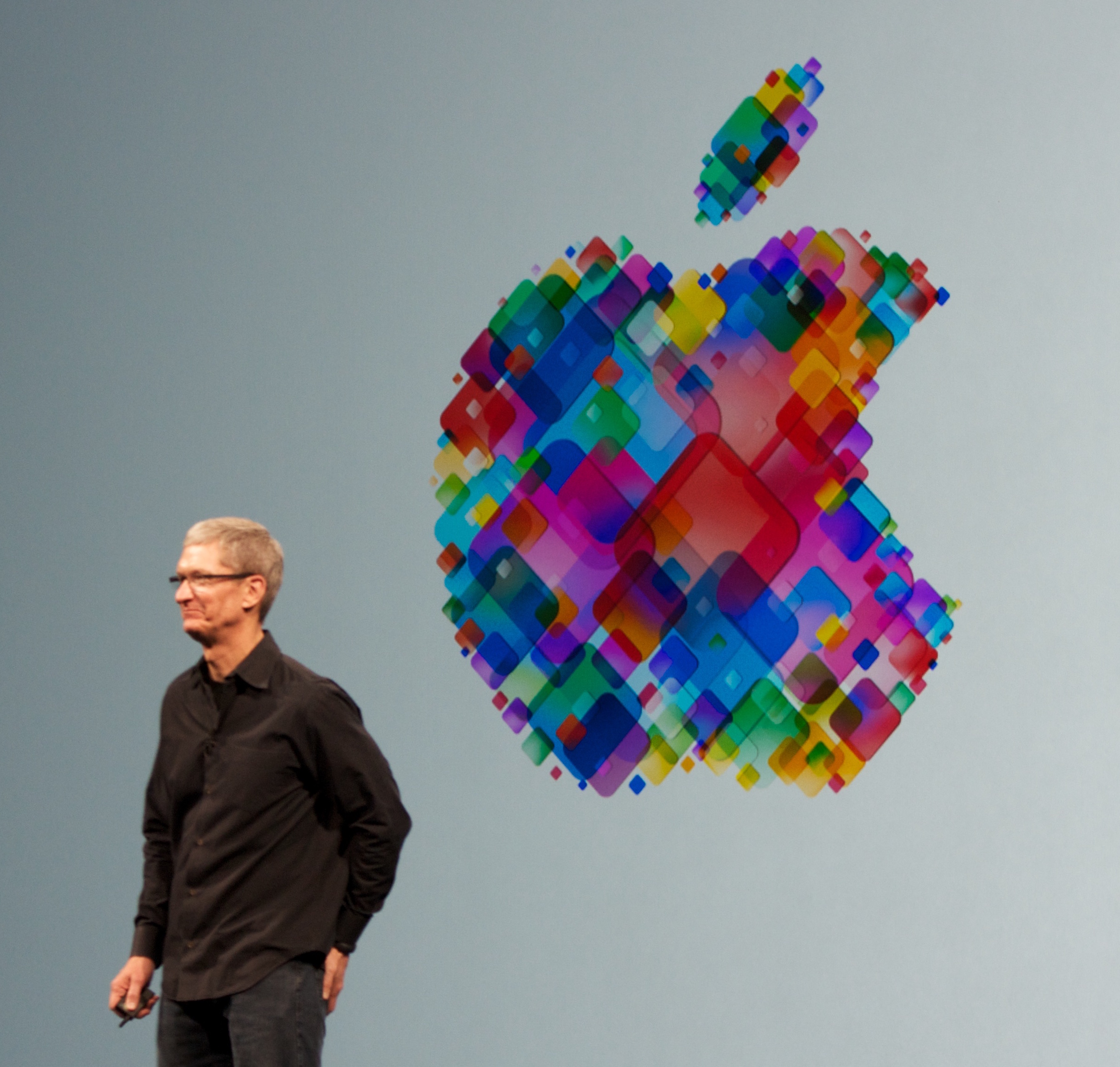 2416x2302 > Tim Cook Wallpapers