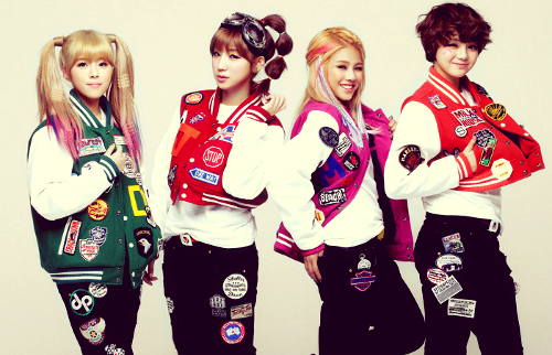HQ Tiny-G Wallpapers | File 242.96Kb