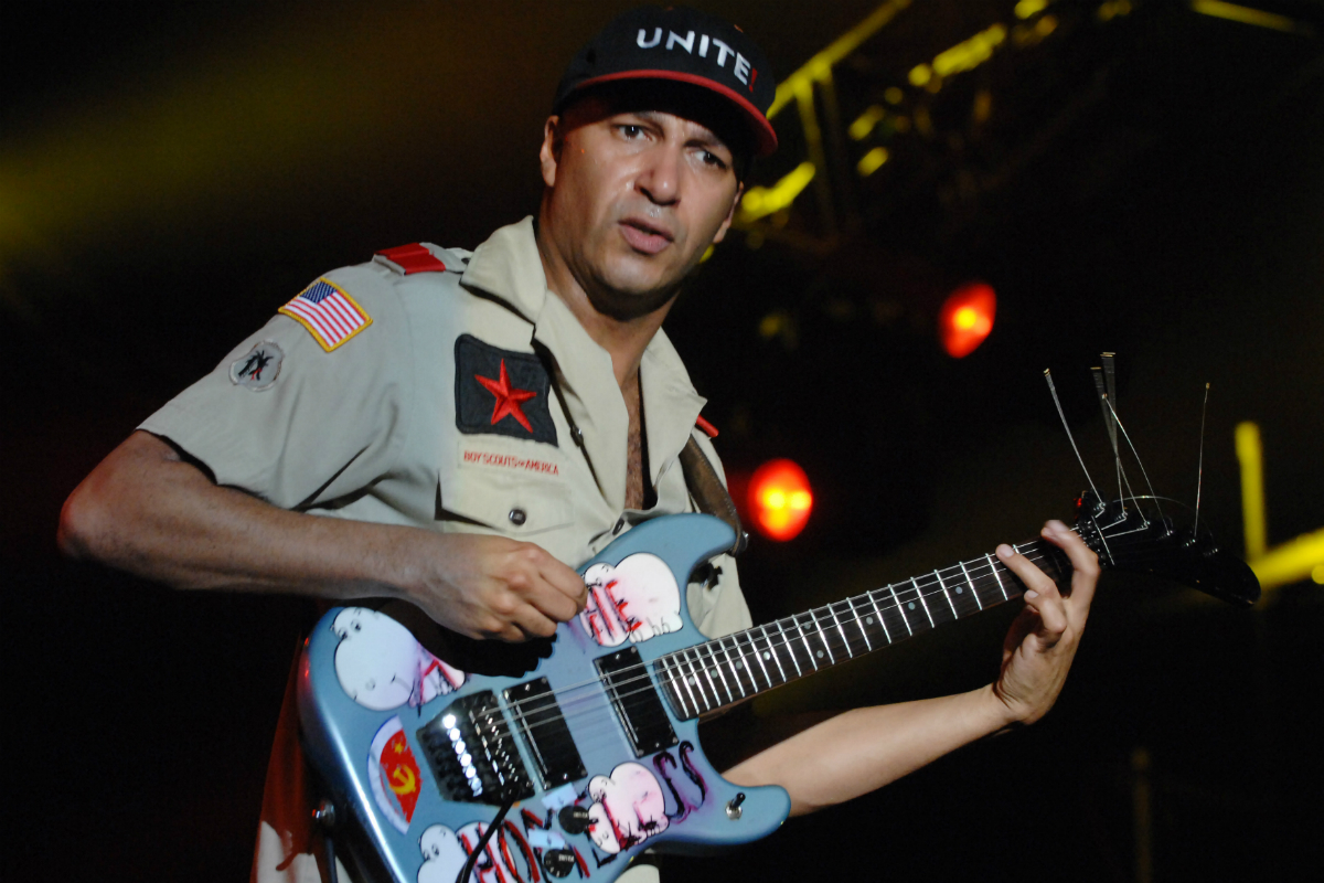 HD Quality Wallpaper | Collection: Music, 1200x800 Tom Morello