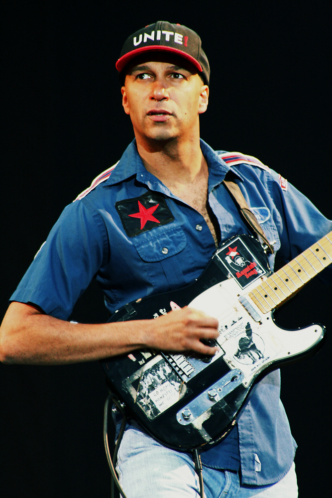 Amazing Tom Morello Pictures & Backgrounds