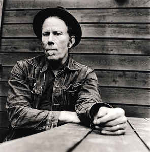 Amazing Tom Waits Pictures & Backgrounds