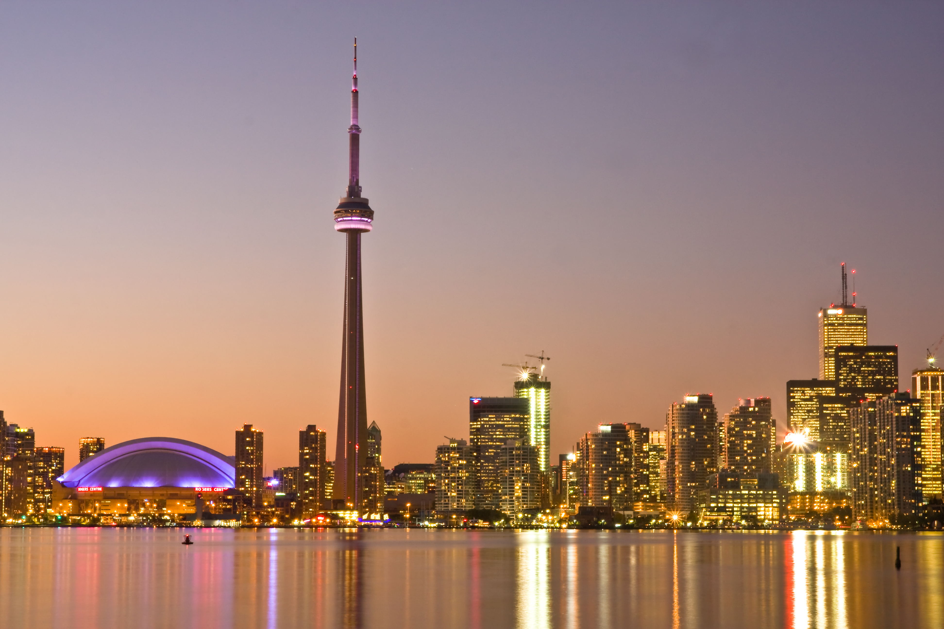 Amazing Toronto Pictures & Backgrounds