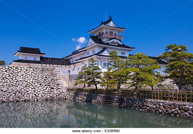 HQ Toyama Castle Wallpapers | File 109.01Kb