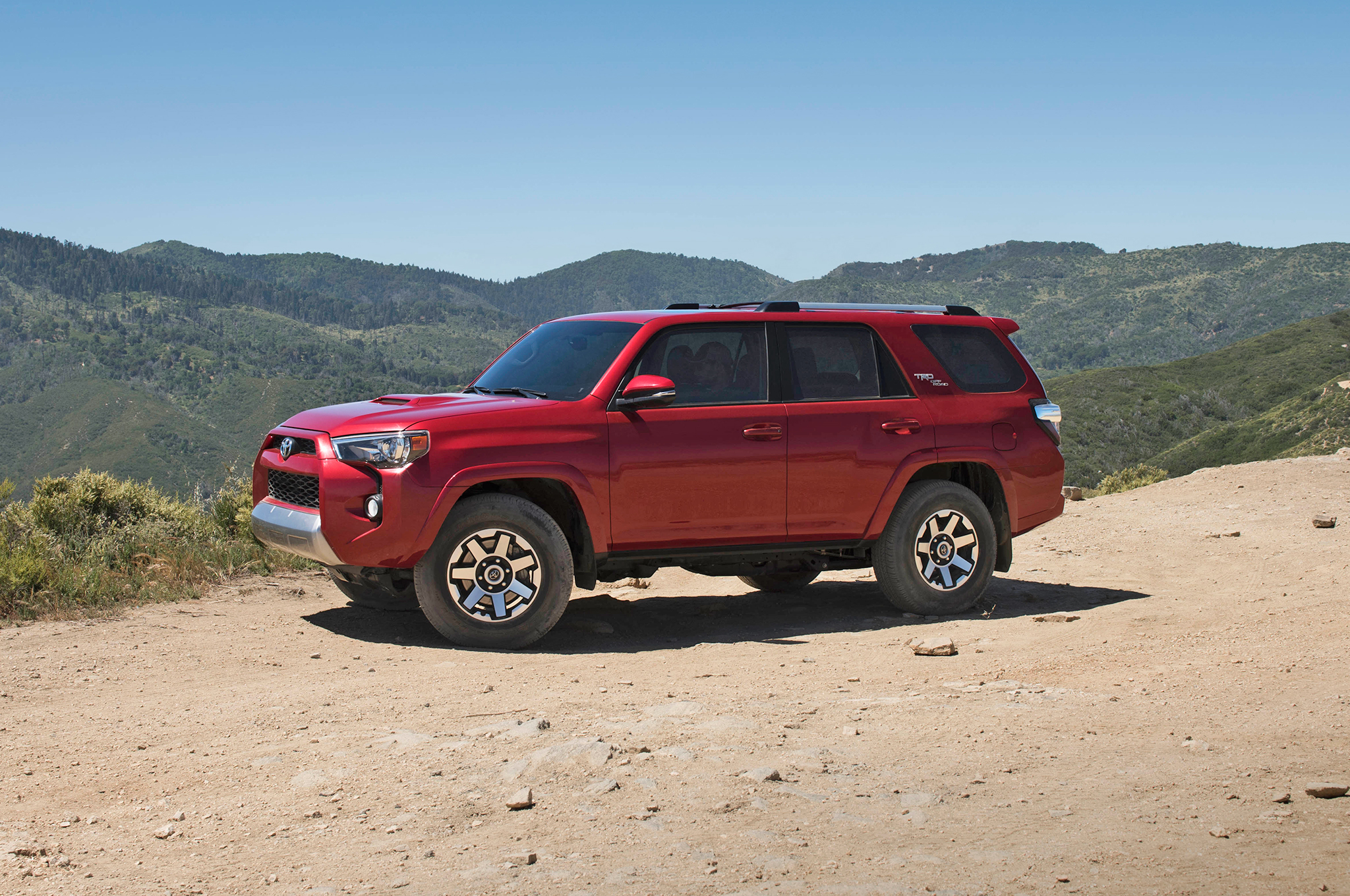 HD Quality Wallpaper | Collection: Vehicles, 2048x1360 Toyota 4Runner