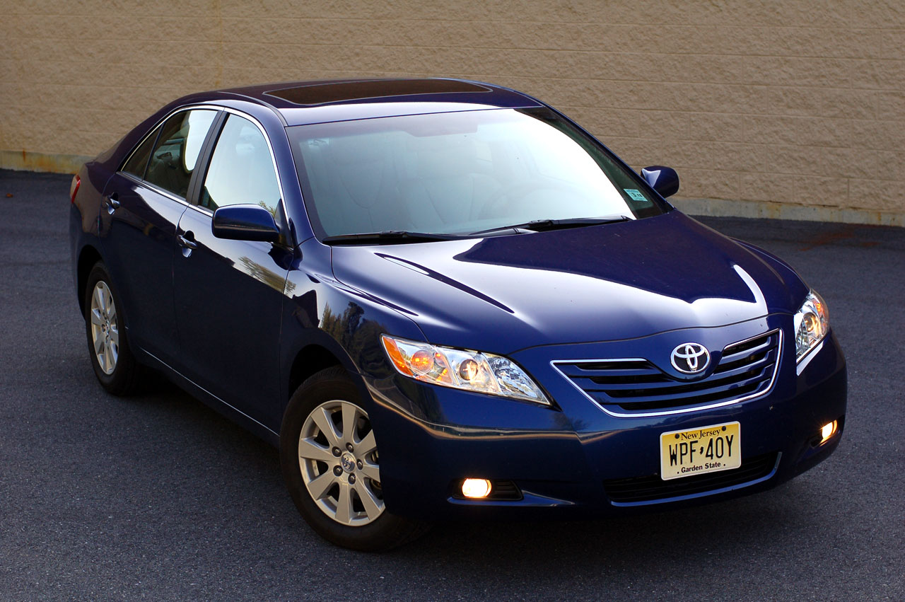 Toyota Camry XLE High Quality Background on Wallpapers Vista