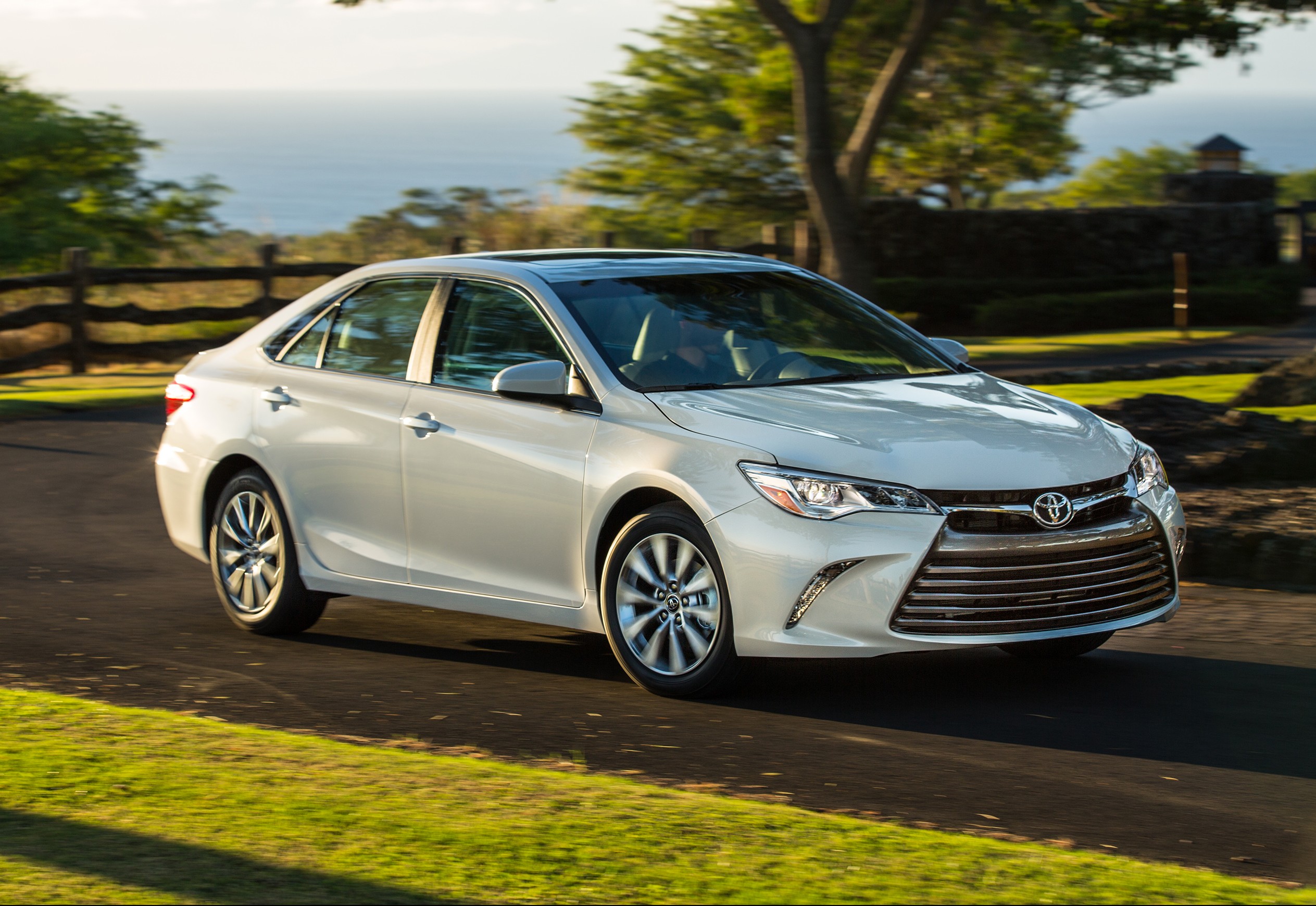 Toyota Camry XLE Pics, Vehicles Collection