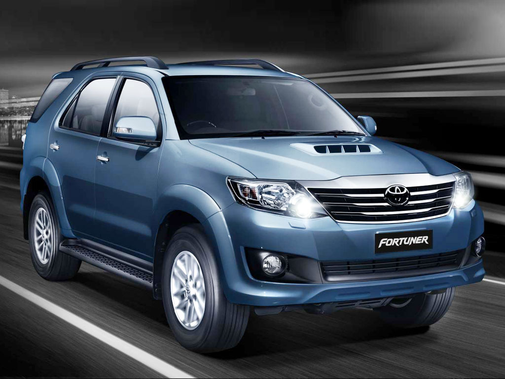 HQ Toyota Fortuner Wallpapers | File 123.14Kb