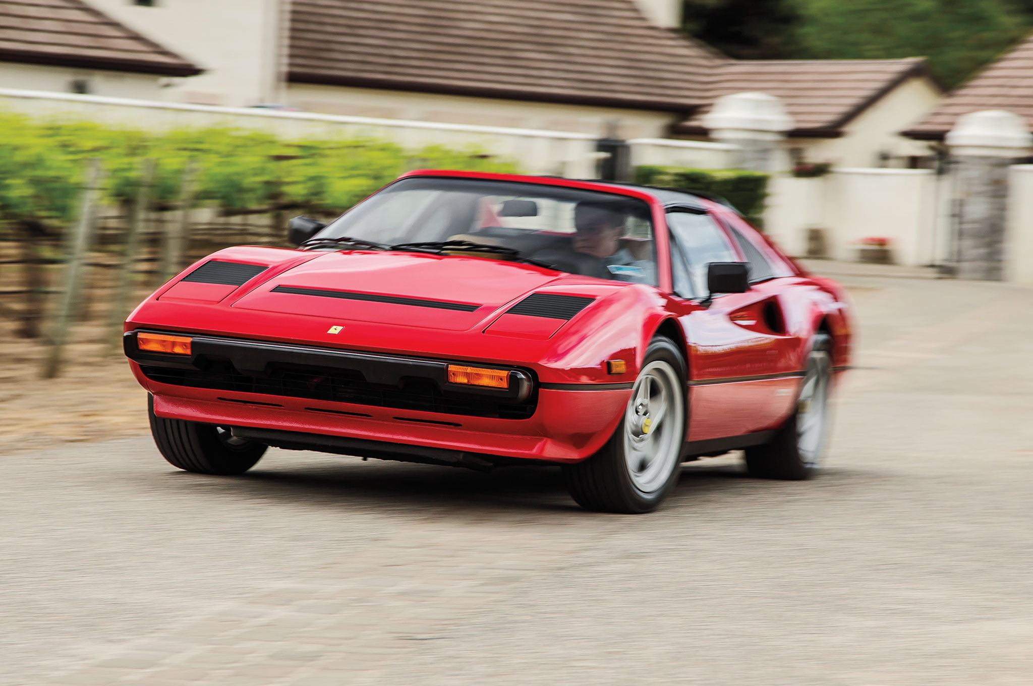 Ferrari 308 vs. 