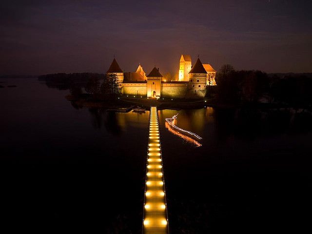 Trakai Island Castle Backgrounds, Compatible - PC, Mobile, Gadgets| 640x480 px