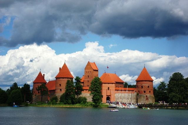 Trakai Island Castle HD wallpapers, Desktop wallpaper - most viewed