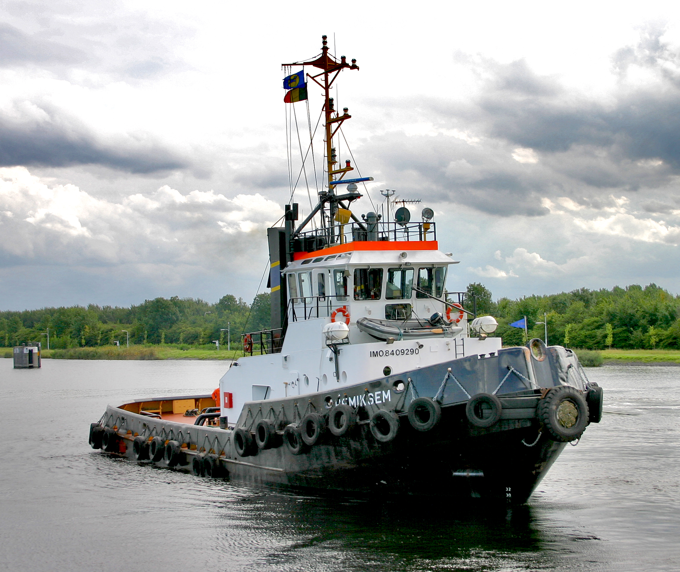 Tugboat Backgrounds, Compatible - PC, Mobile, Gadgets| 2312x1944 px