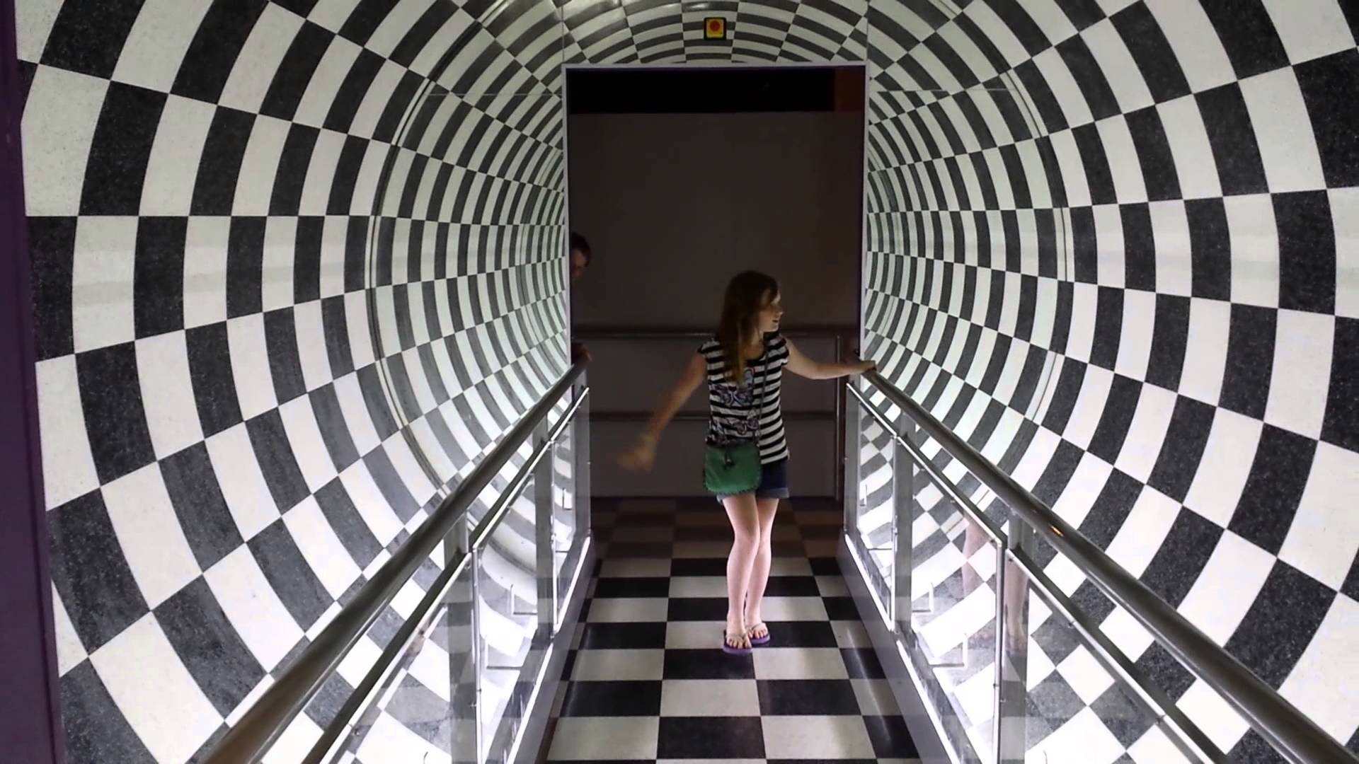 Tunnel Illusion #3