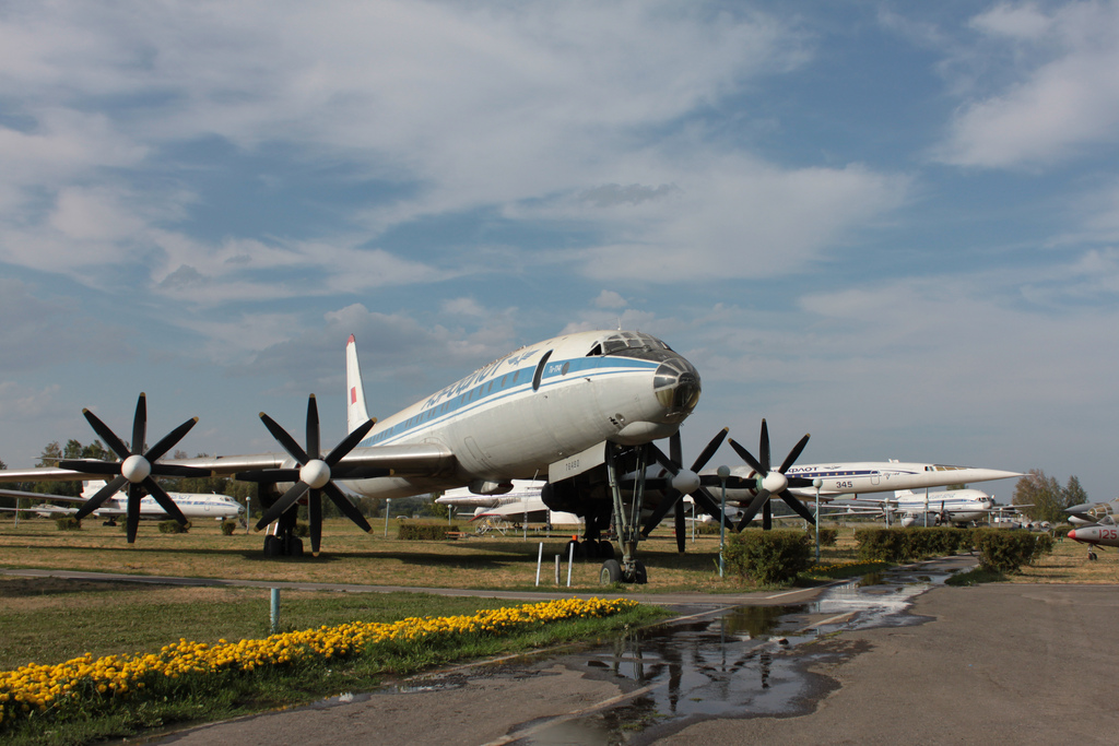 Tupolev Tu-114 #19