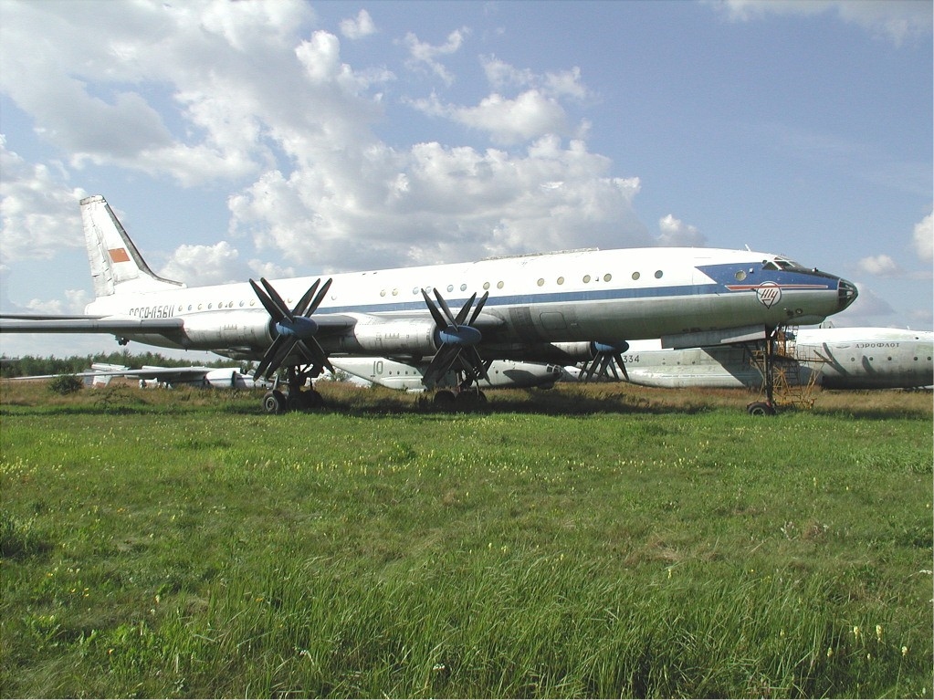Tupolev Tu-114 #15