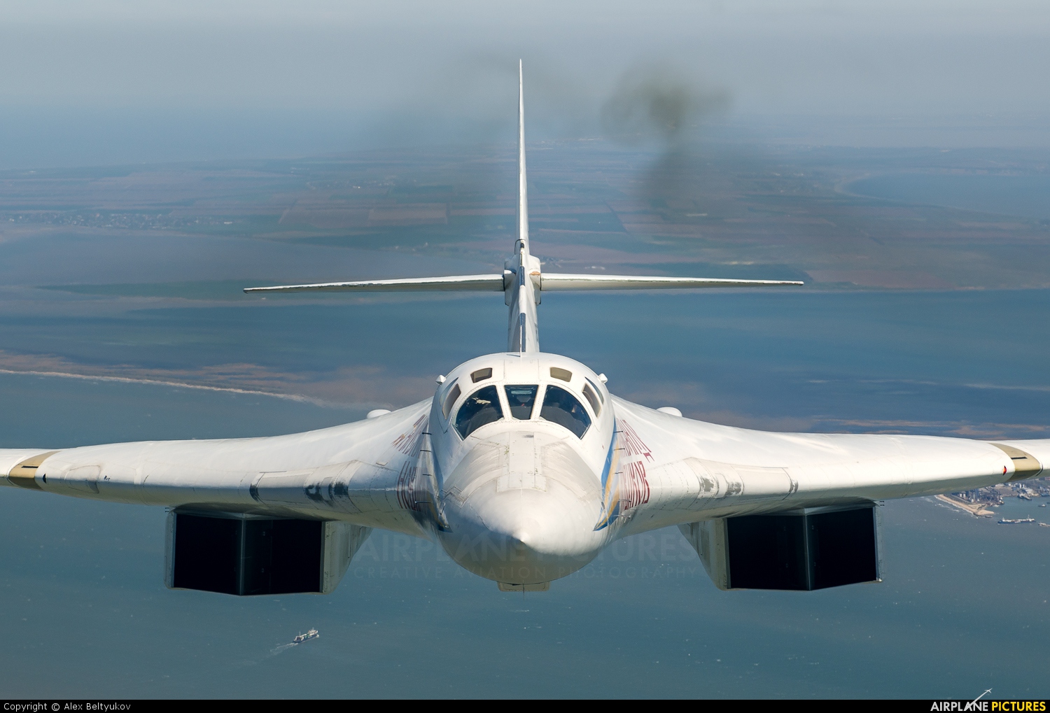 Amazing Tupolev Tu-160 Pictures & Backgrounds