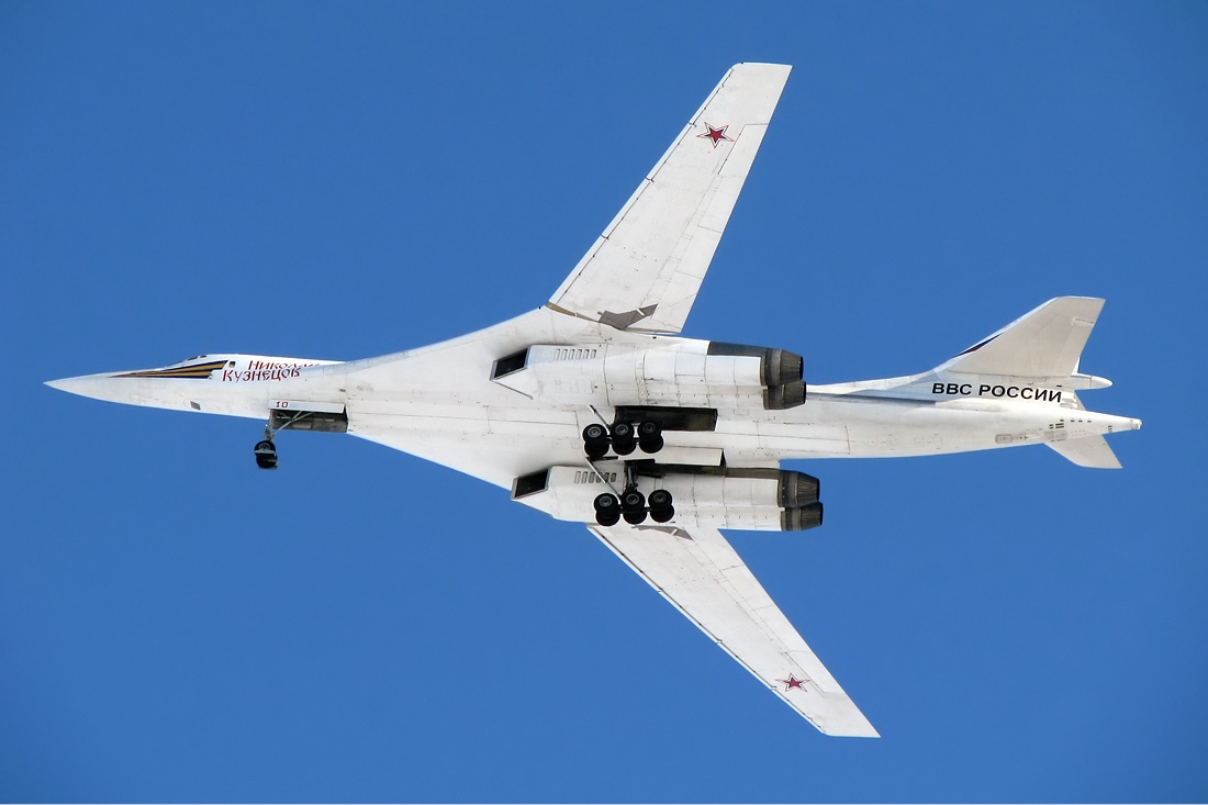Images of Tupolev Tu-160 | 1100x733