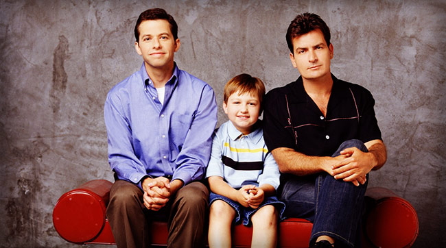 Amazing Two And A Half Men Pictures & Backgrounds