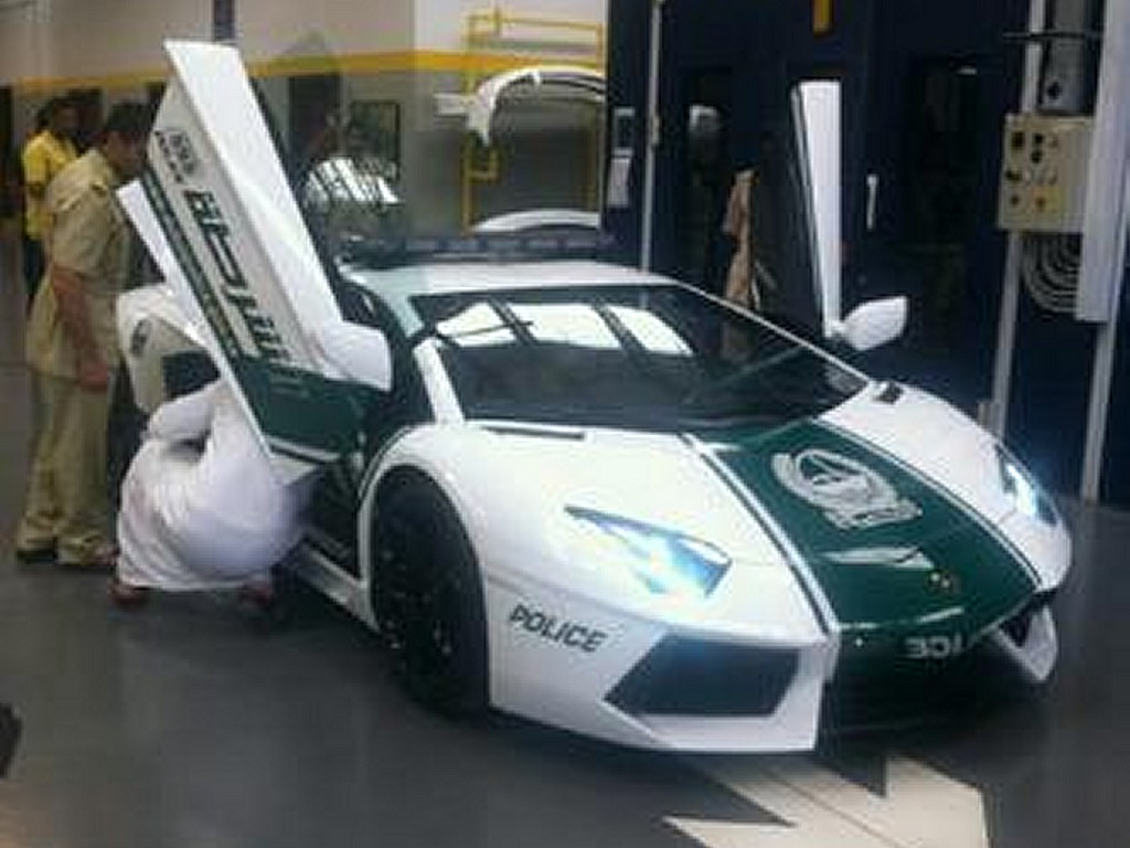 Uae Dubai Police Lamborghini #7
