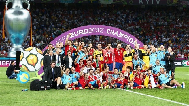 Amazing UEFA Euro 2012 Pictures & Backgrounds