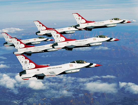 Nice Images Collection: United States Air Force Thunderbirds Desktop Wallpapers
