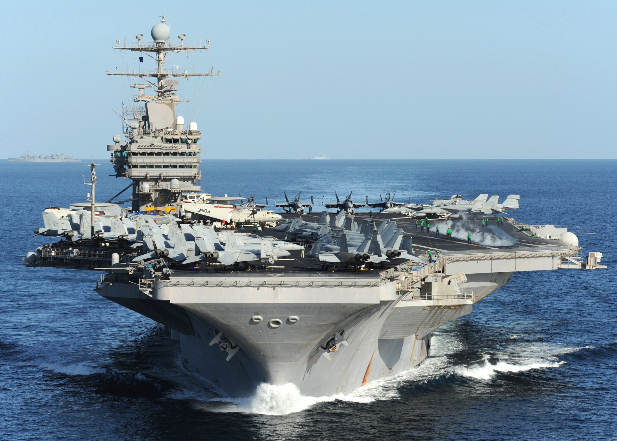 USS Abraham Lincoln (CVN-72) Backgrounds, Compatible - PC, Mobile, Gadgets| 2100x1500 px