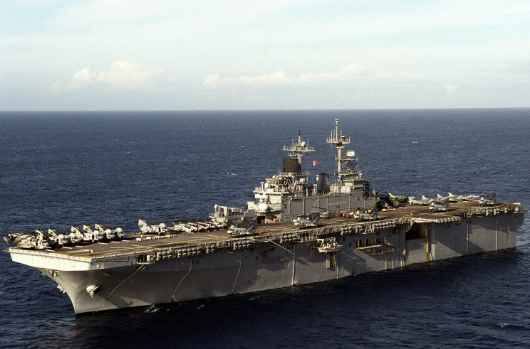 Nice Images Collection: USS Boxer (LHD-4) Desktop Wallpapers