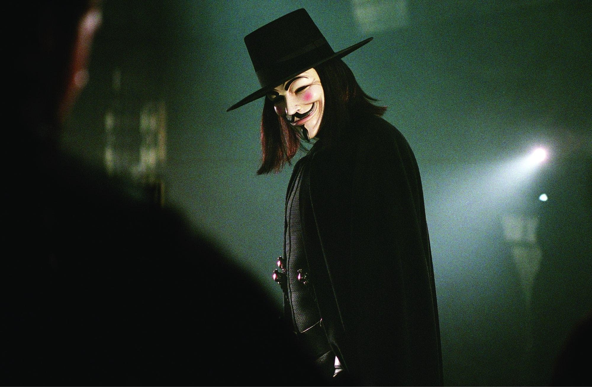 HD Quality Wallpaper | Collection: Movie, 2000x1310 V For Vendetta