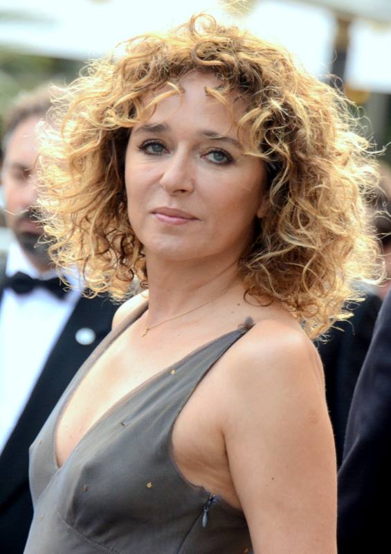Valeria Golino High Quality Background on Wallpapers Vista