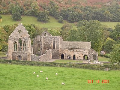 400x300 > Valle Crucis Abbey Wallpapers