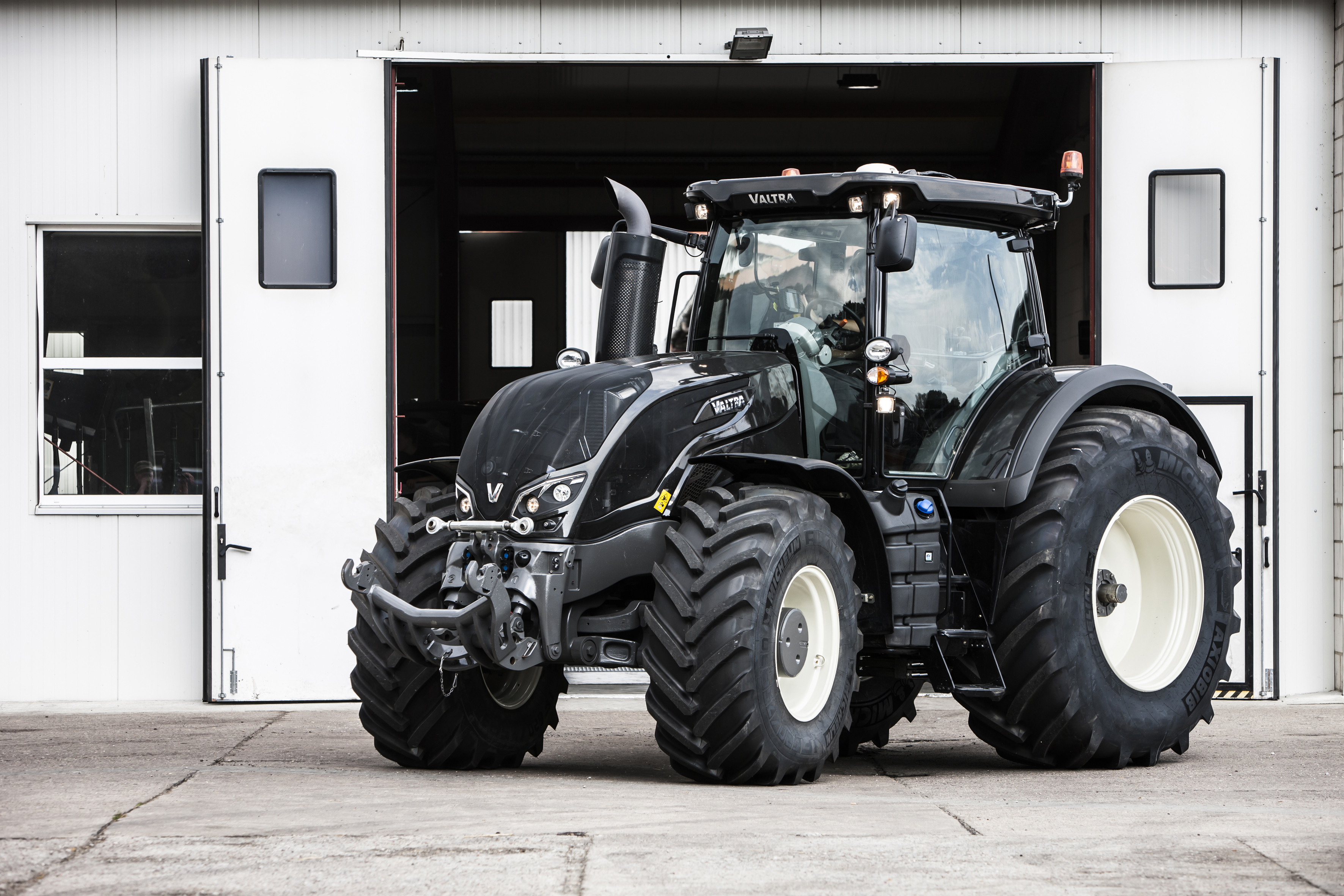 Valtra High Quality Background on Wallpapers Vista