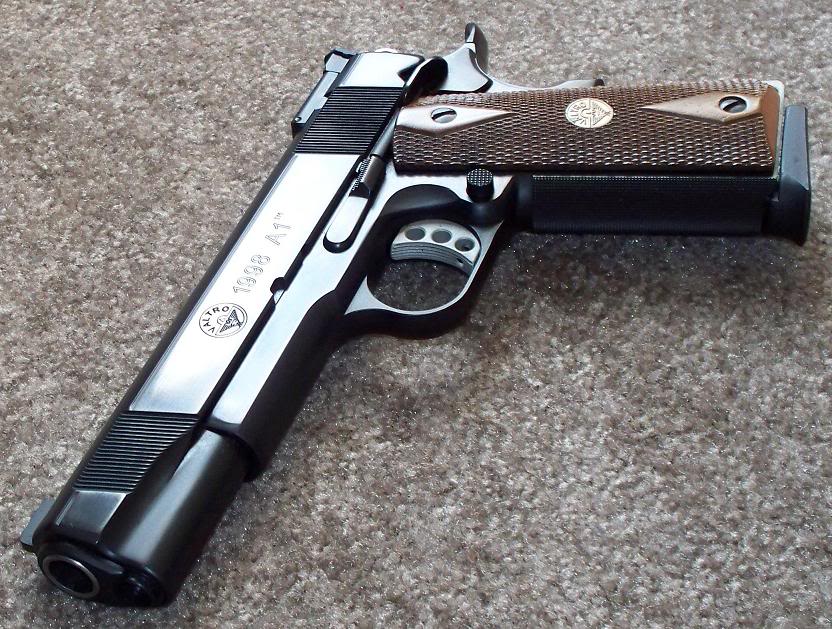 Valtro 1998 A1 Handgun #10