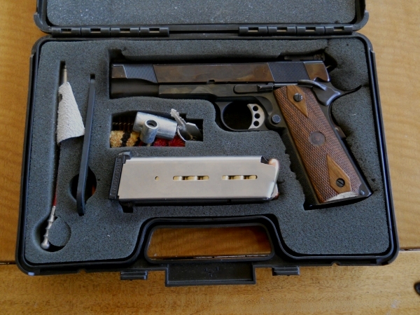 Valtro 1998 A1 Handgun Pics, Weapons Collection