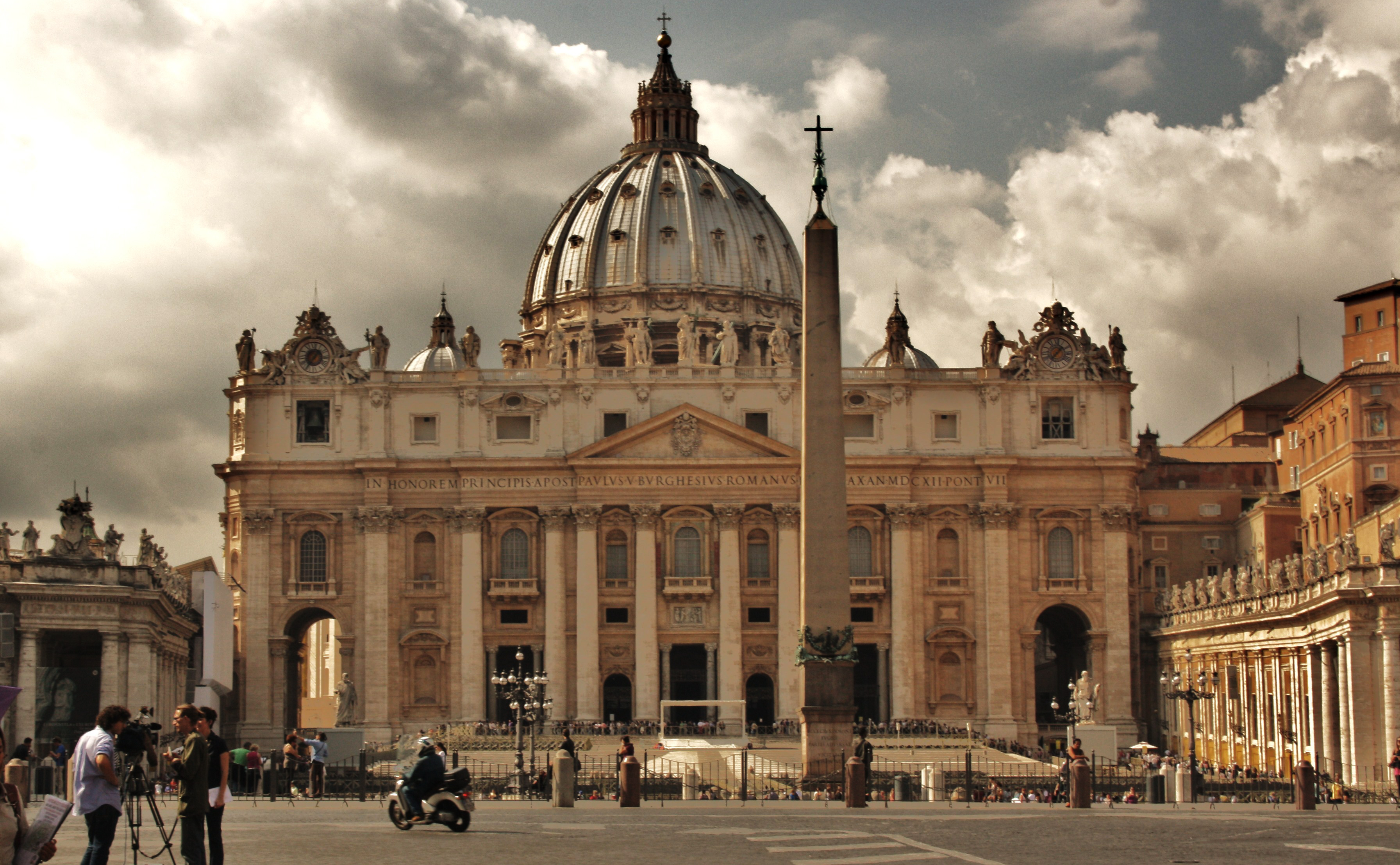 Vatican Pics, Religious Collection