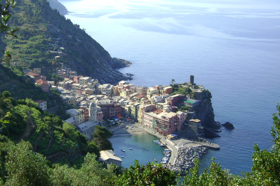 HQ Vernazza Wallpapers | File 61.36Kb