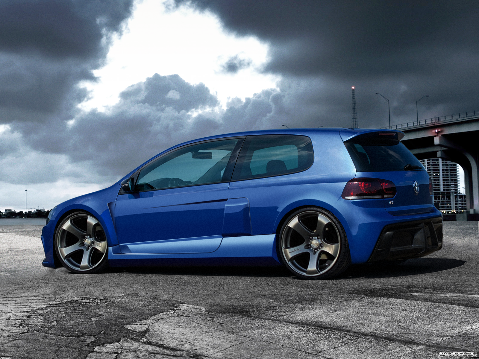 HD Quality Wallpaper | Collection: Vehicles, 1600x1200 Volkswagen Golf R