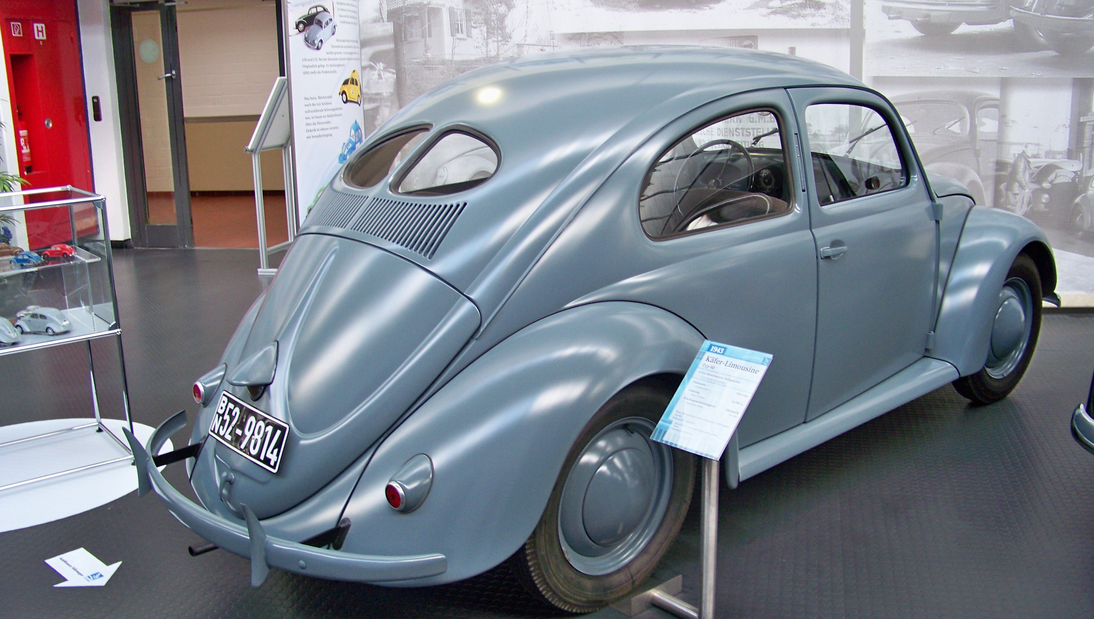 HD Quality Wallpaper | Collection: Vehicles, 3648x2064 Volkswagen Split Window Beetle 