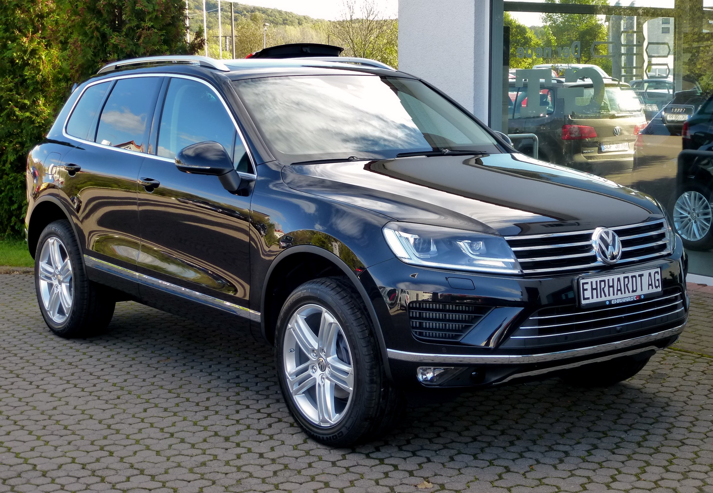 Amazing Volkswagen Touareg Pictures & Backgrounds