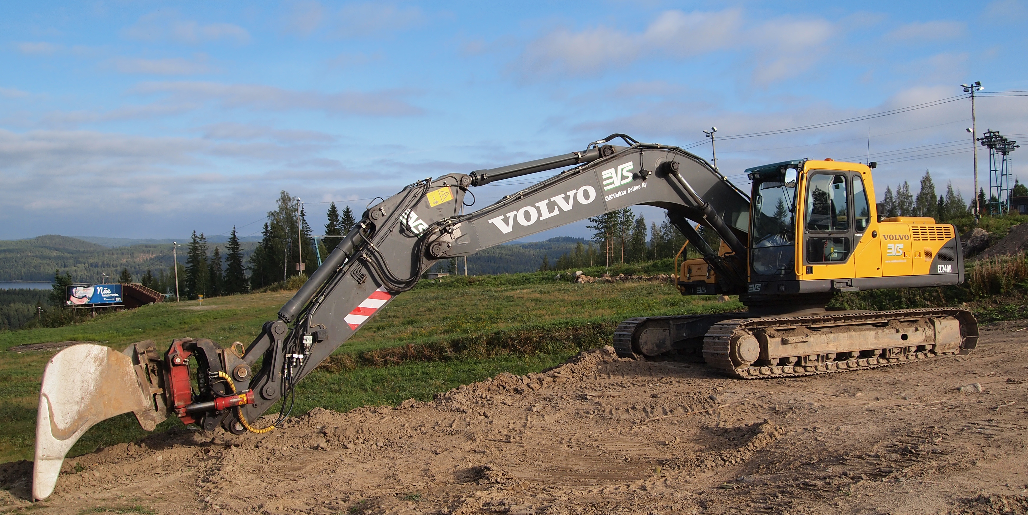 Volvo Excavator High Quality Background on Wallpapers Vista