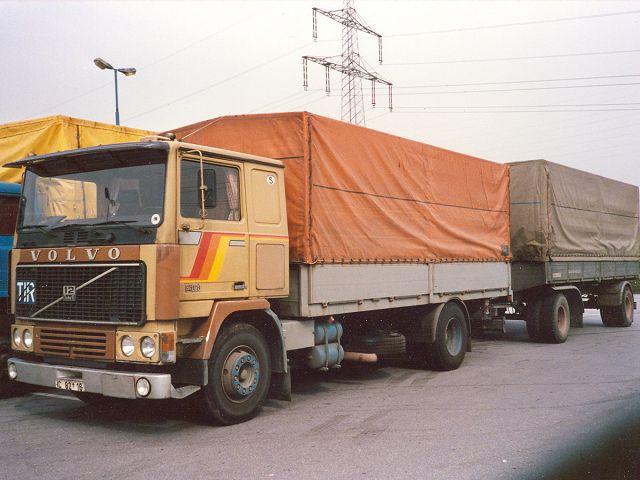 Volvo F-1020 Backgrounds, Compatible - PC, Mobile, Gadgets| 640x480 px