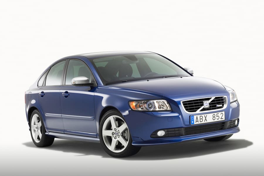 Images of Volvo S40 | 900x600