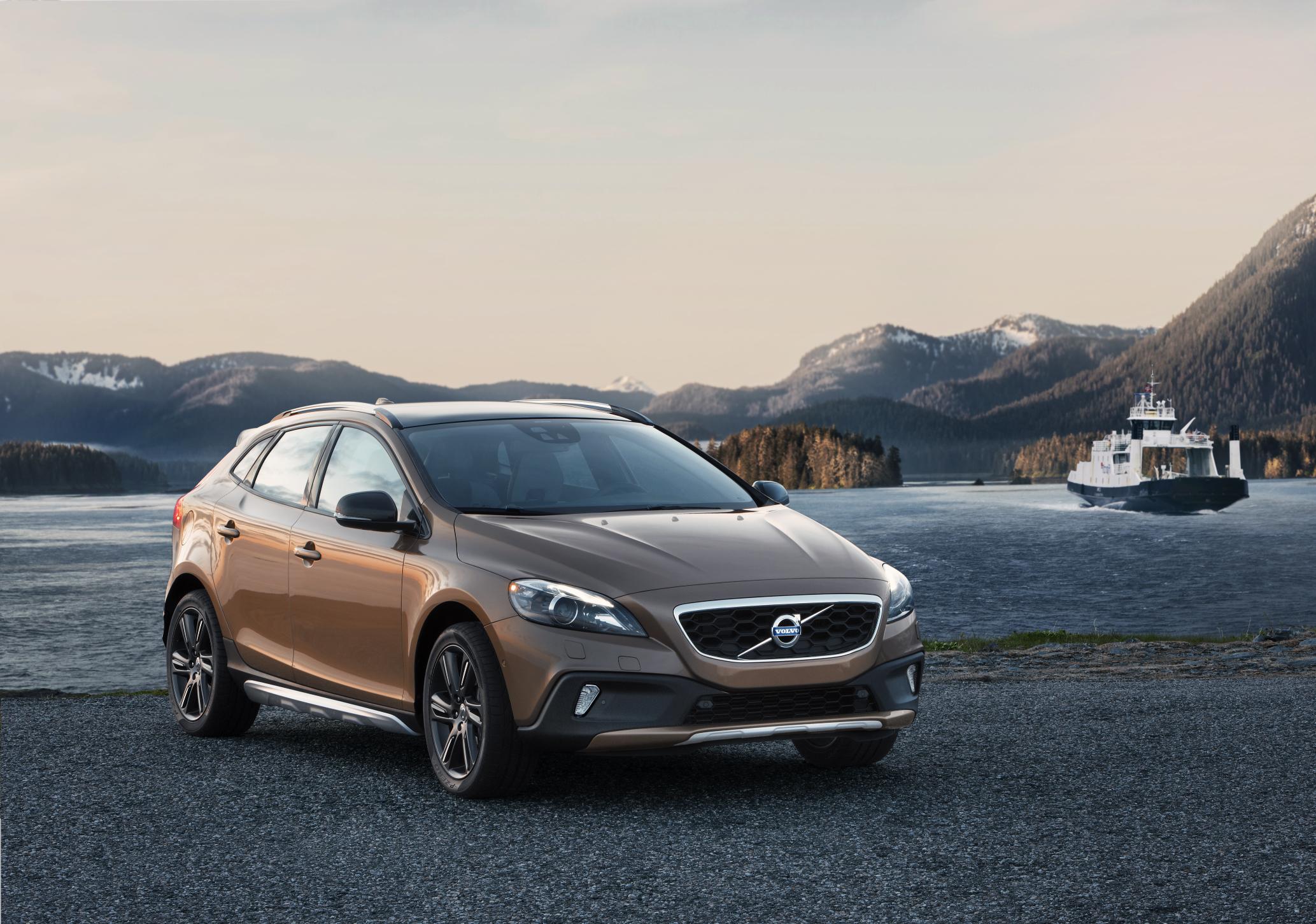 Volvo V40 High Quality Background on Wallpapers Vista