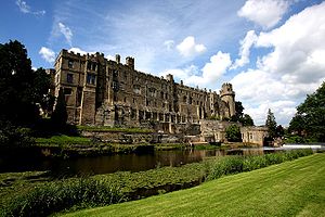 Images of Warwick Castle | 300x200