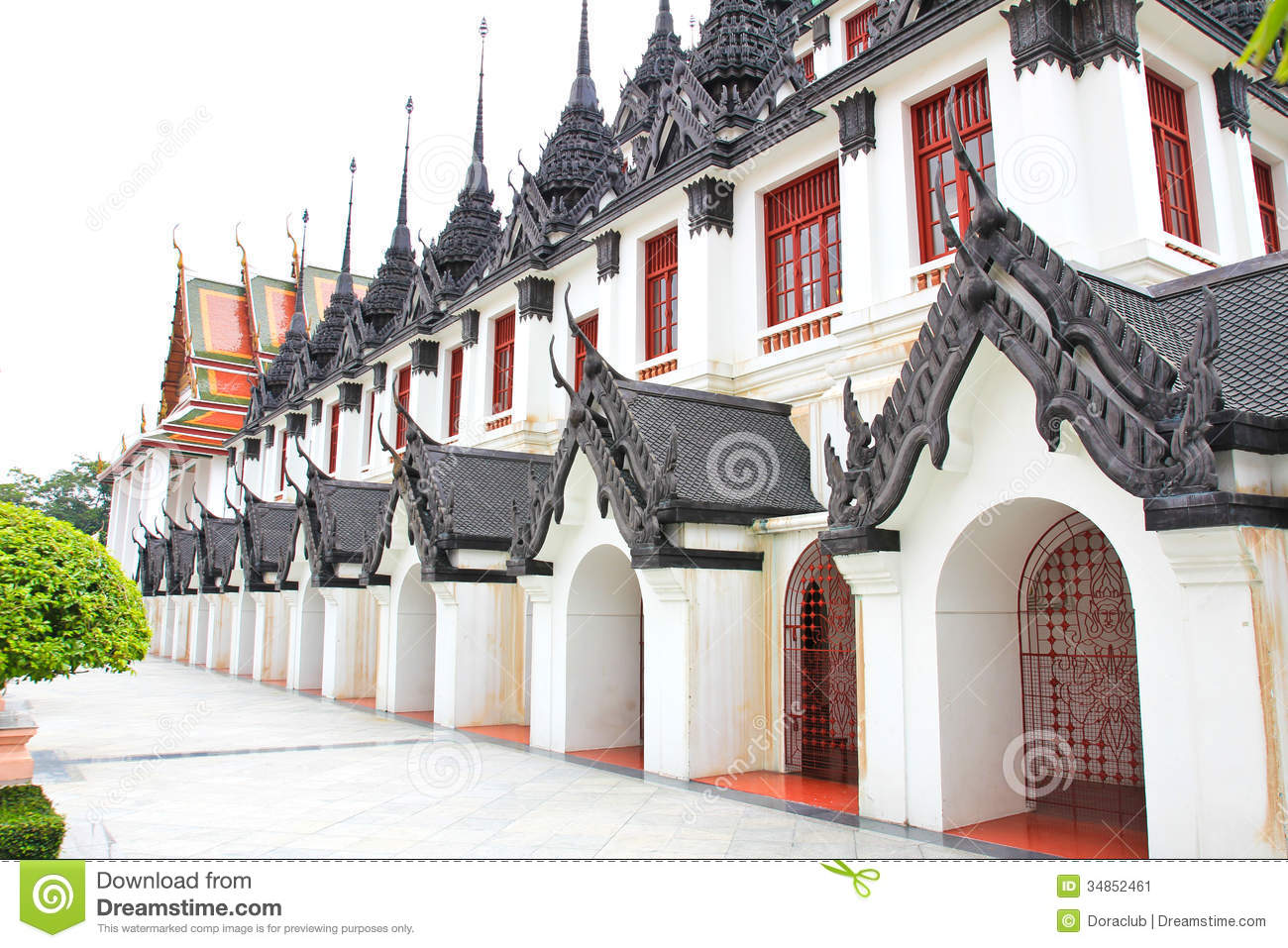 1300x957 > Wat Ratchanaddaram Wallpapers