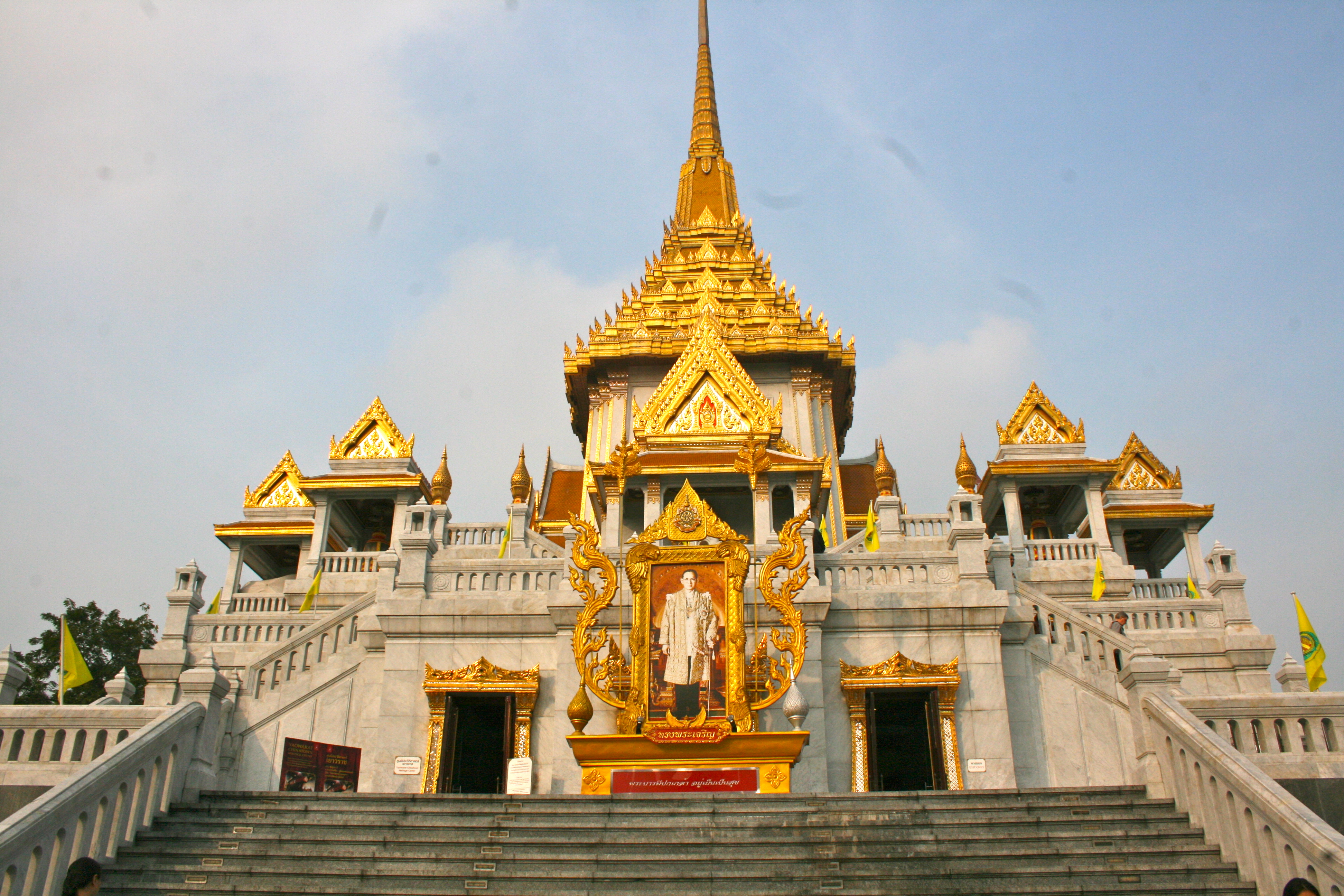 Images of Wat Traimitr | 3888x2592