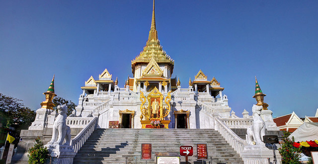Wat Traimitr Pics, Religious Collection